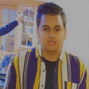 Meet your Posher, Humza